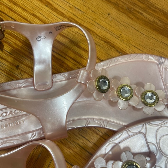 Coach "Paisley" flower jelly sandals size 7B - Picture 5 of 7